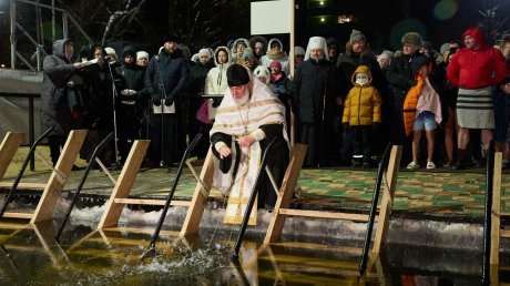 В Пензе на берегу Суры отметили Крещение Господне