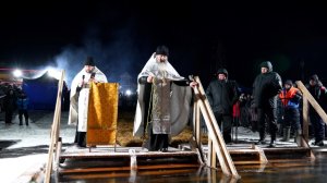 Крещенские купания в Спутнике прошли в теплой атмосфере