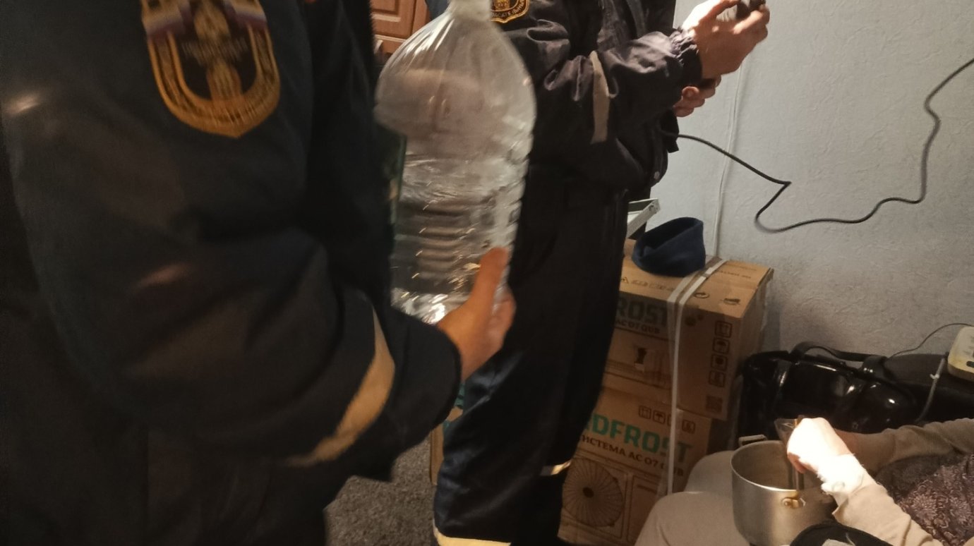 Спасатели помогли пензячке вытащить руку из блендера