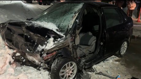 В ДТП в Вазерках погиб водитель Hyundai Accent