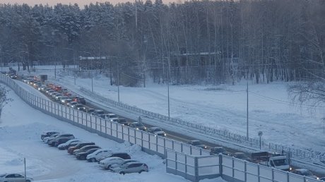В Пензе жители ГПЗ встали в огромных пробках