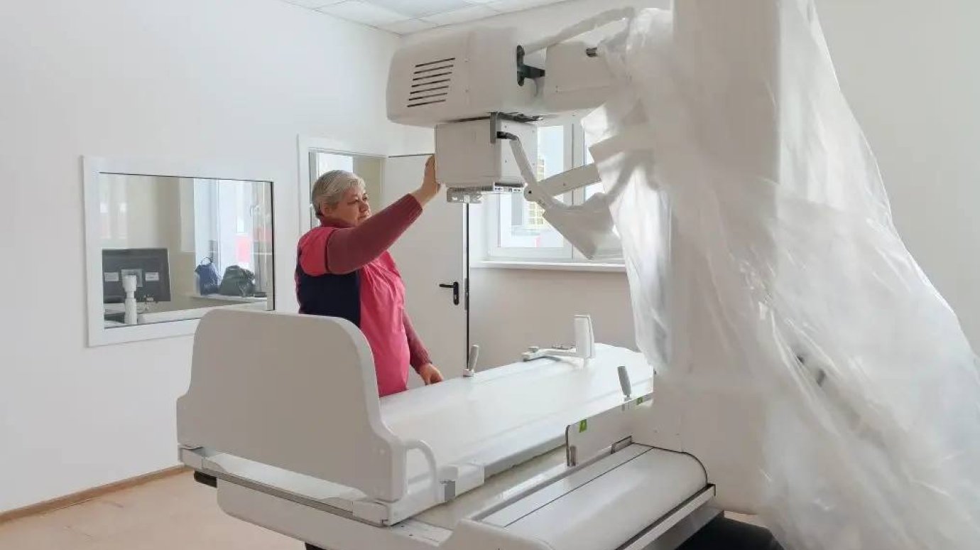 В новой поликлинике Кузнецка настроили цифровой рентген-аппарат