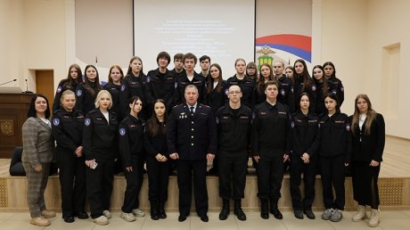 В Пензе студенты погрузились в рабочие будни полицейских