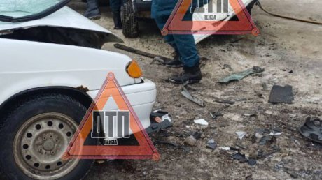 В Каменке в аварии с двумя ВАЗами пострадали три человека