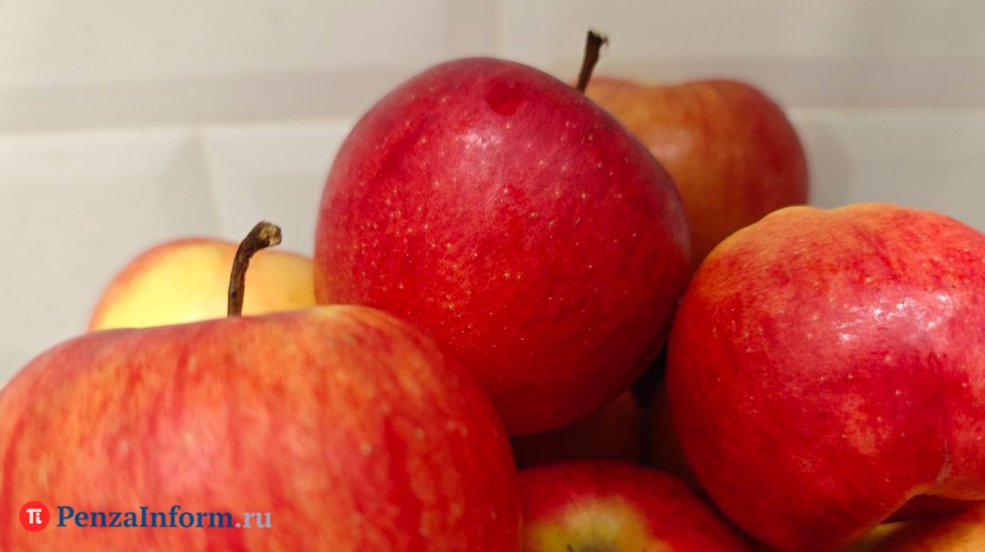 Наливное. Эксперт Плигузов: яблоки могут обработать запрещенным дифенилом
