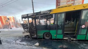 Стала известна причина, по которой сгорел автобус № 165