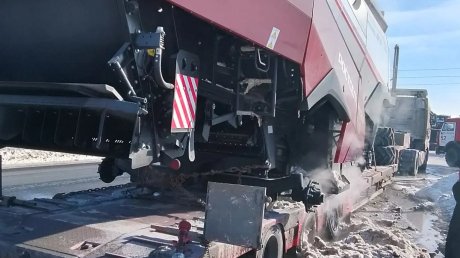 На трассе в Городищенском районе загорелось колесо полуприцепа