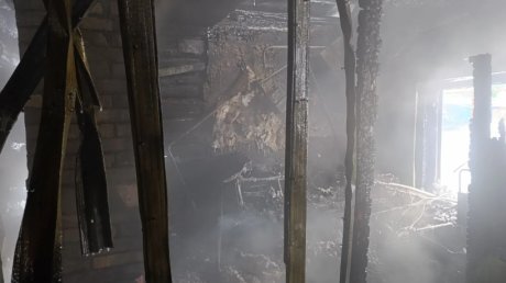 СКР ведет проверку по факту смерти человека при пожаре в Усть-Узе