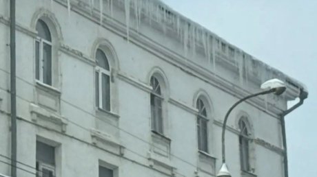 В Пензе работников управляющих компаний штрафуют за сосульки