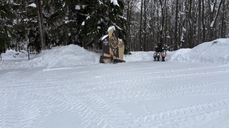 В Вадинске мемориал очистили от снега по требованию прокуратуры