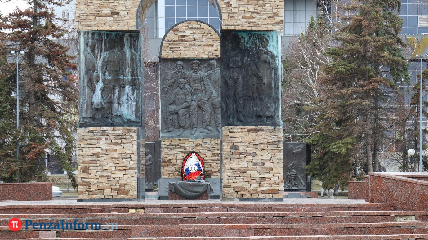 15 февраля завершился вывод советских войск из Афганистана