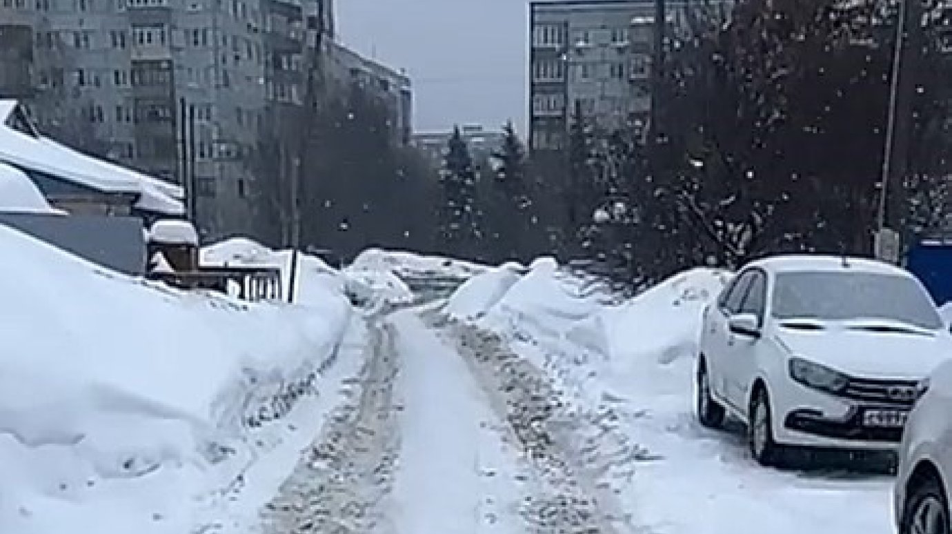 Пензенцы оставляют на заснеженных дорогах нервы и бамперы