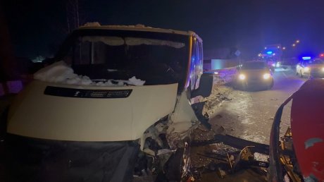 Появились кадры с места смертельного ДТП на Нейтральной