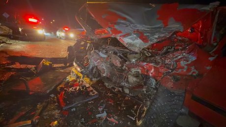 Появились кадры с места смертельного ДТП на Нейтральной