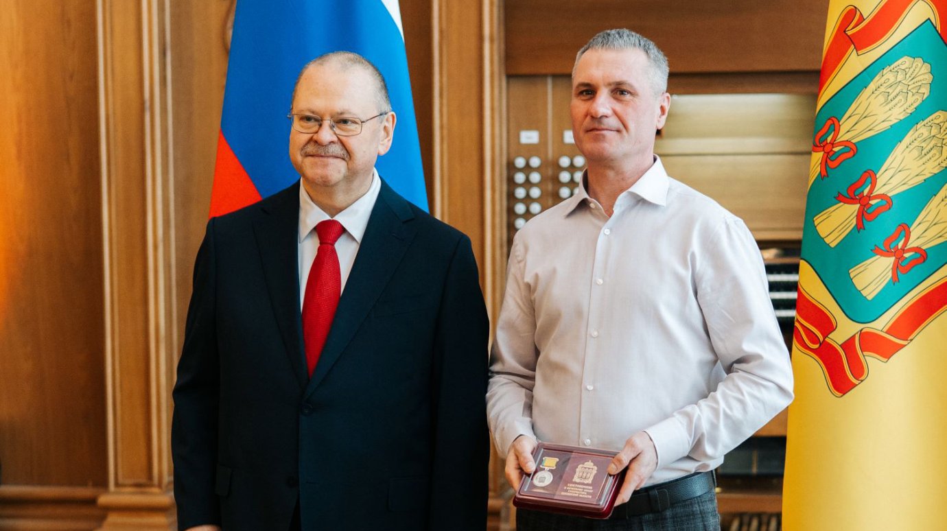 Каменщик «Рисана» получил знак «Во славу земли Пензенской»