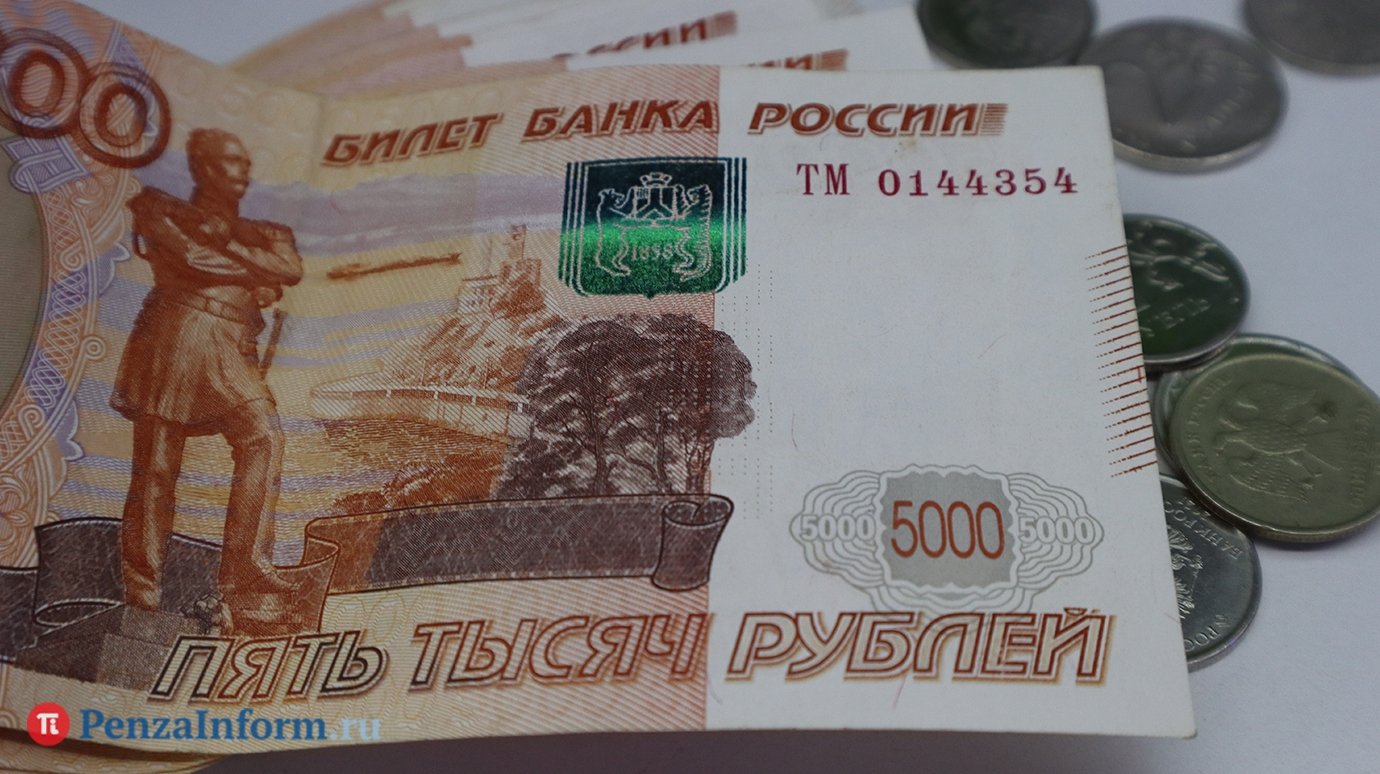 Сердобчанин сумел оформить кредиты на нескольких россиян