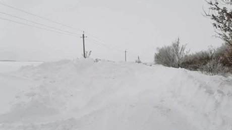 Лопатинскую администрацию вынудили почистить дорогу к Белогорью