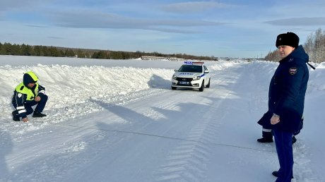 Лопатинскую администрацию вынудили почистить дорогу к Белогорью