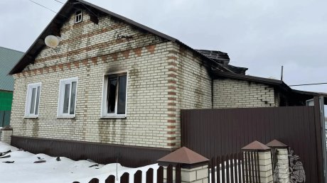 В Сосновоборском районе при пожаре пострадали 2 человека