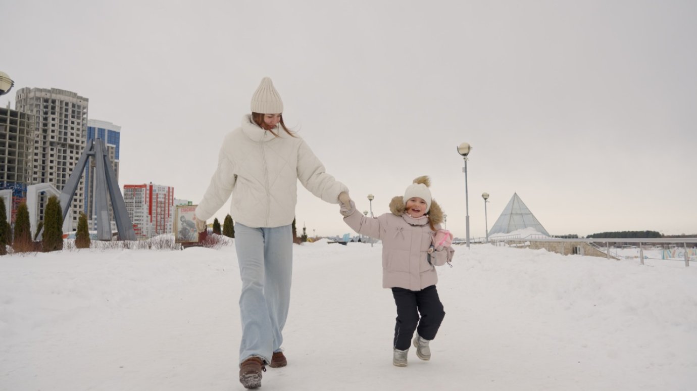 Холдинг «Термодом» поздравил женщин с 8 Марта