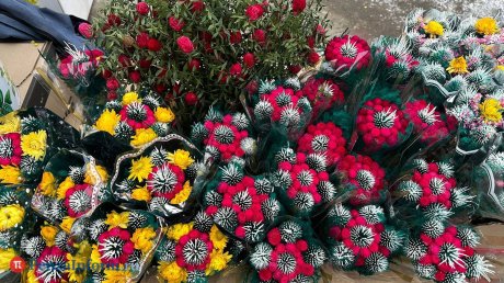 Названы самые опасные цветы в букетах к 8 Марта