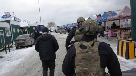 В Пензе вручили повестки в военкомат 22 новым гражданам России