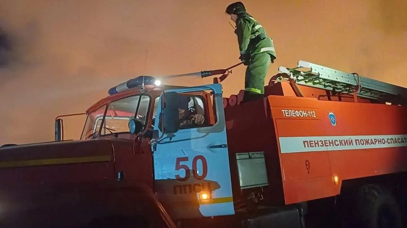 На Чемодановской свалке в Пензе загорелся мусор