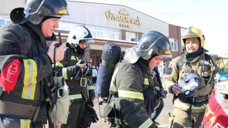 В спортивном магазине Кузнецка потушили условный пожар