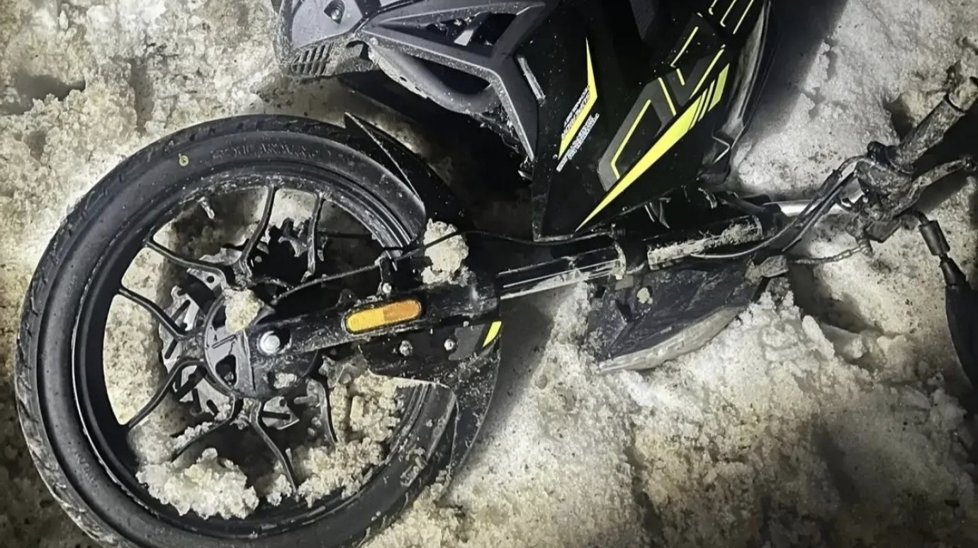 В Сосновоборске в ДТП пострадали водитель и пассажир мотоцикла