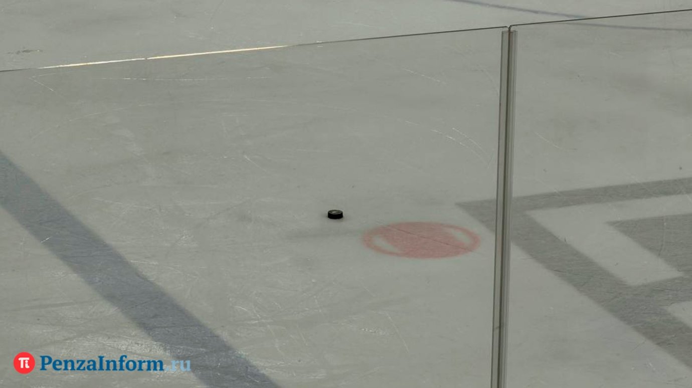 Пензенский «Дизель» уступил «Нефтянику» в упорной борьбе