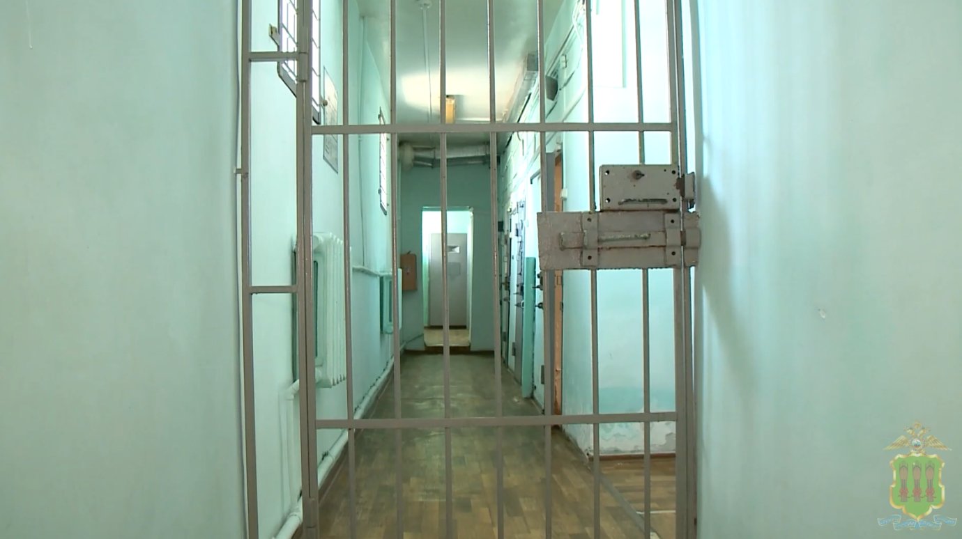 Задержан мужчина, хранивший наркотик в детских ванночках