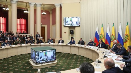 Губернатор поручил внимательно следить за уровнем воды в реках