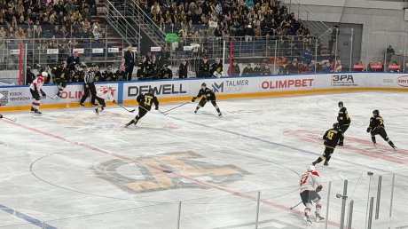 Третий матч с «Нефтяником» завершился победой «Дизеля»