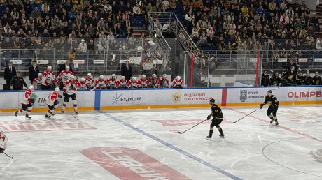 Третий матч с «Нефтяником» завершился победой «Дизеля»