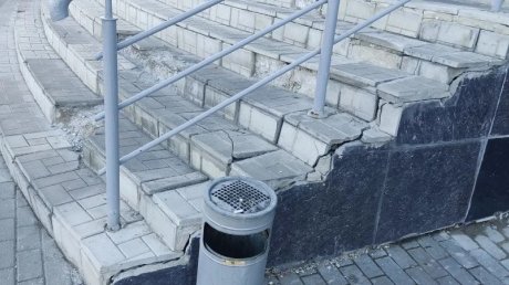 На лестнице ДВС «Сура» «растаяли» ступеньки