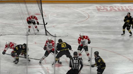 «Дизель» одержал сухую победу над «Нефтяником»