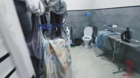 Появилось видео из «массажного салона» с проститутками