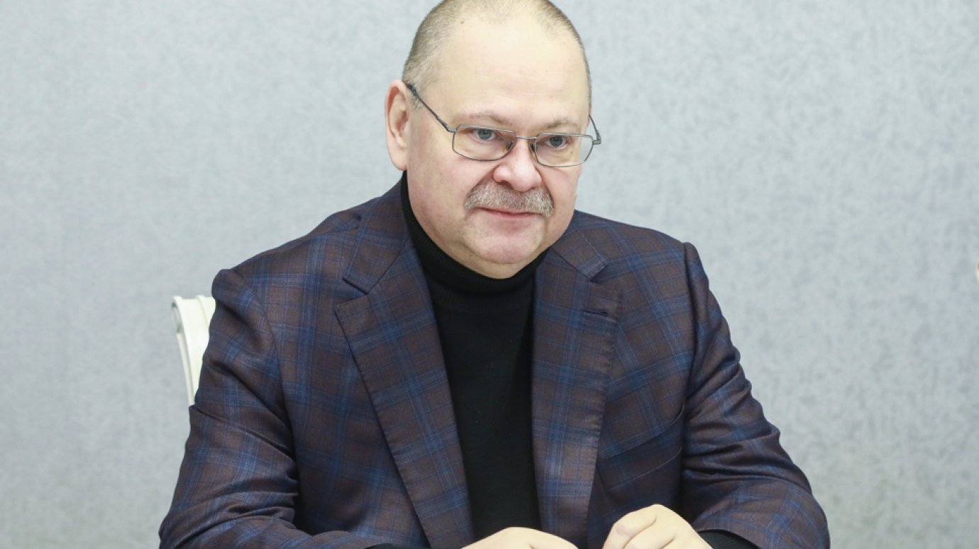 Губернатор рассказал о работе над устранением дефицита врачей