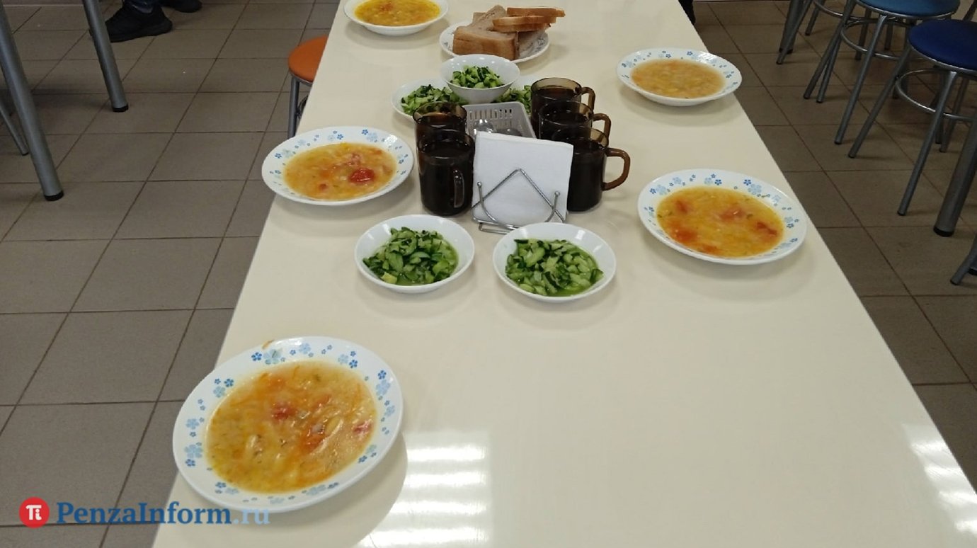 В Пензе студенту медколледжа компенсируют затраты на еду