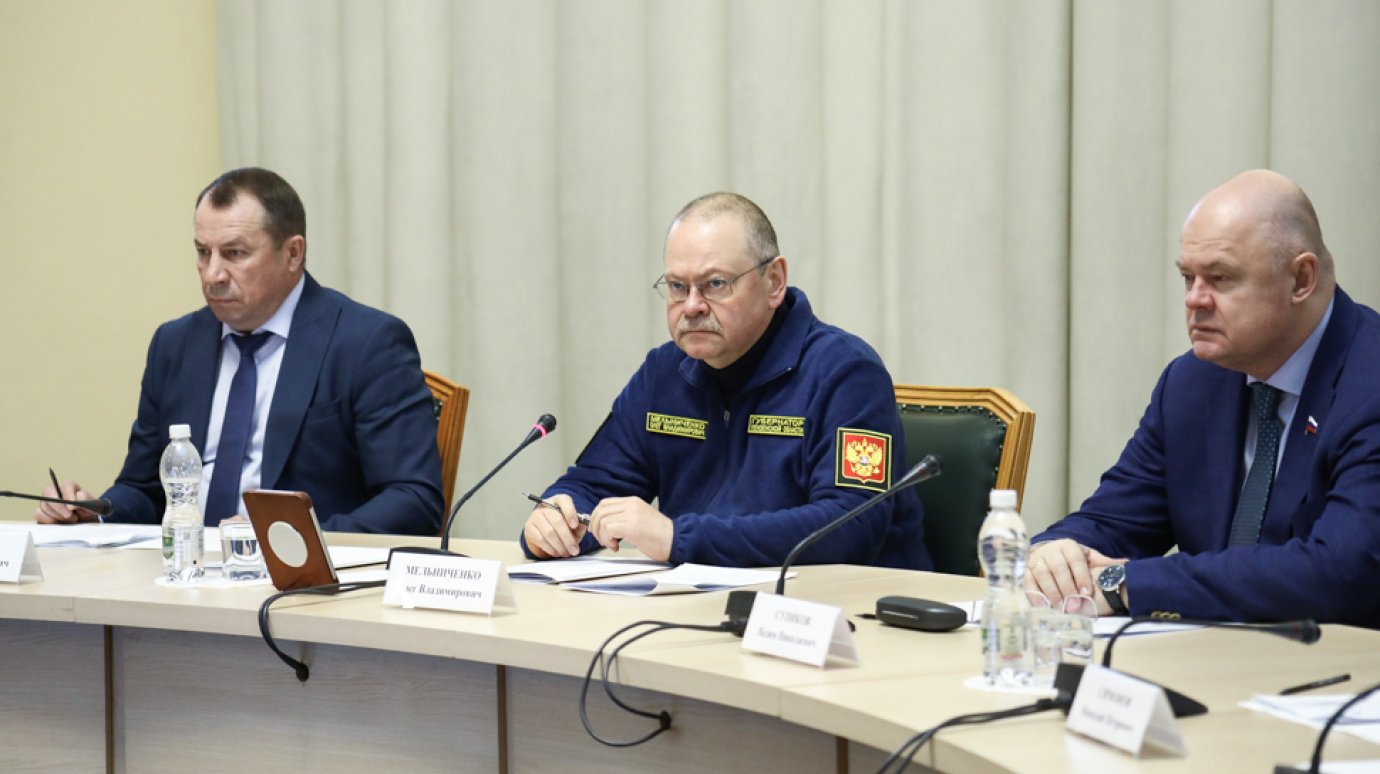 Олег Мельниченко поручил начать ремонт дорог Пензы