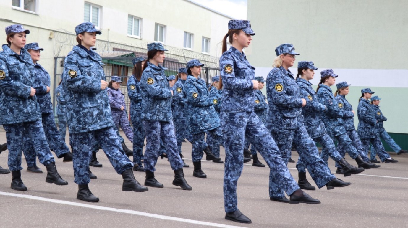 Женская коробка пензенского УФСИН начала подготовку к параду