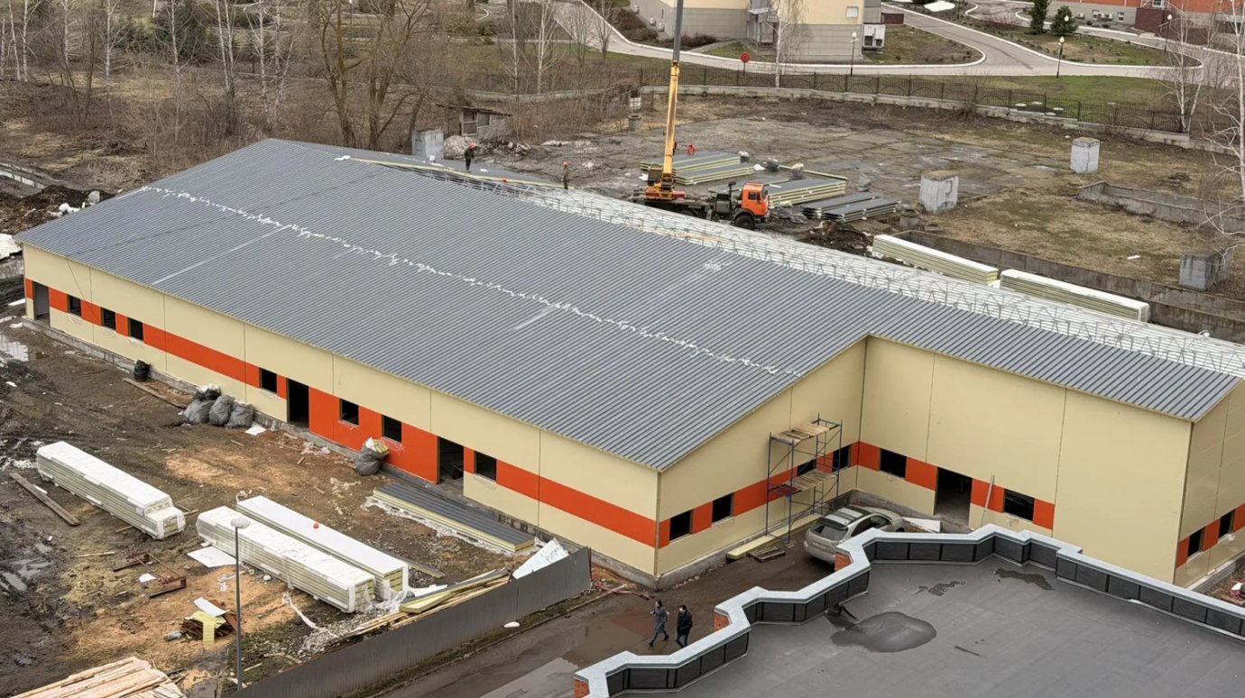 В Пензе продолжается возведение стационара скорой медпомощи