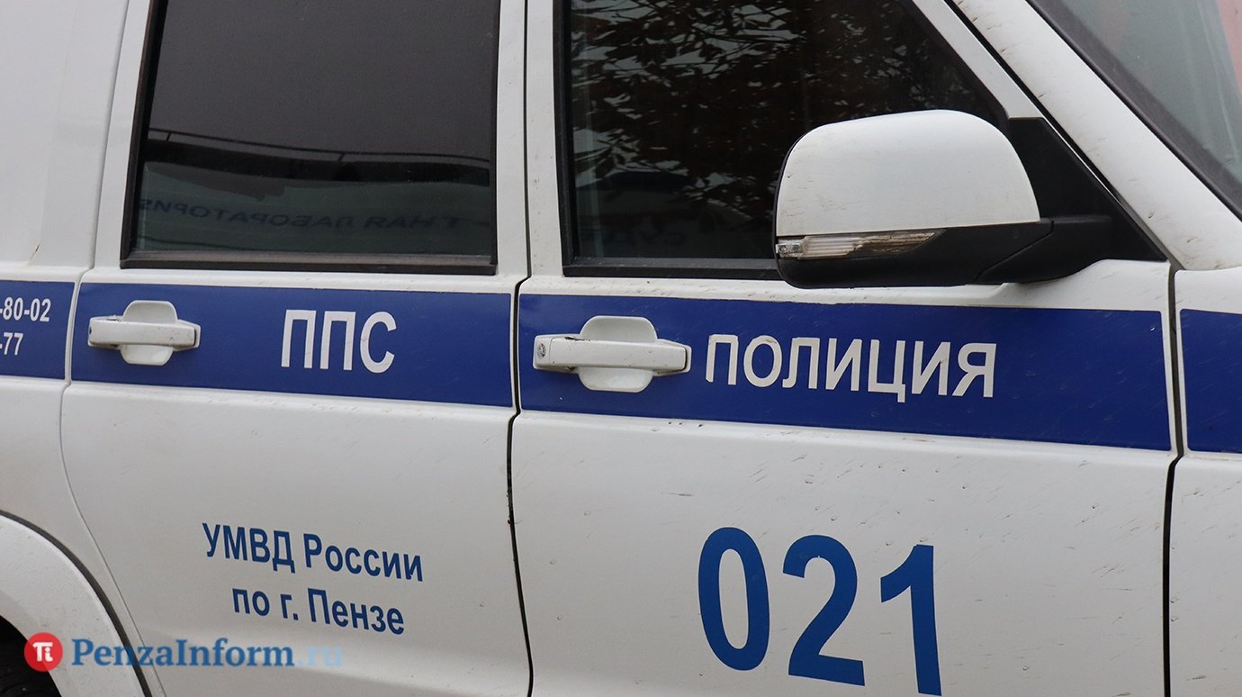 Пензячка укусила мужчину за язык и лишилась украшения