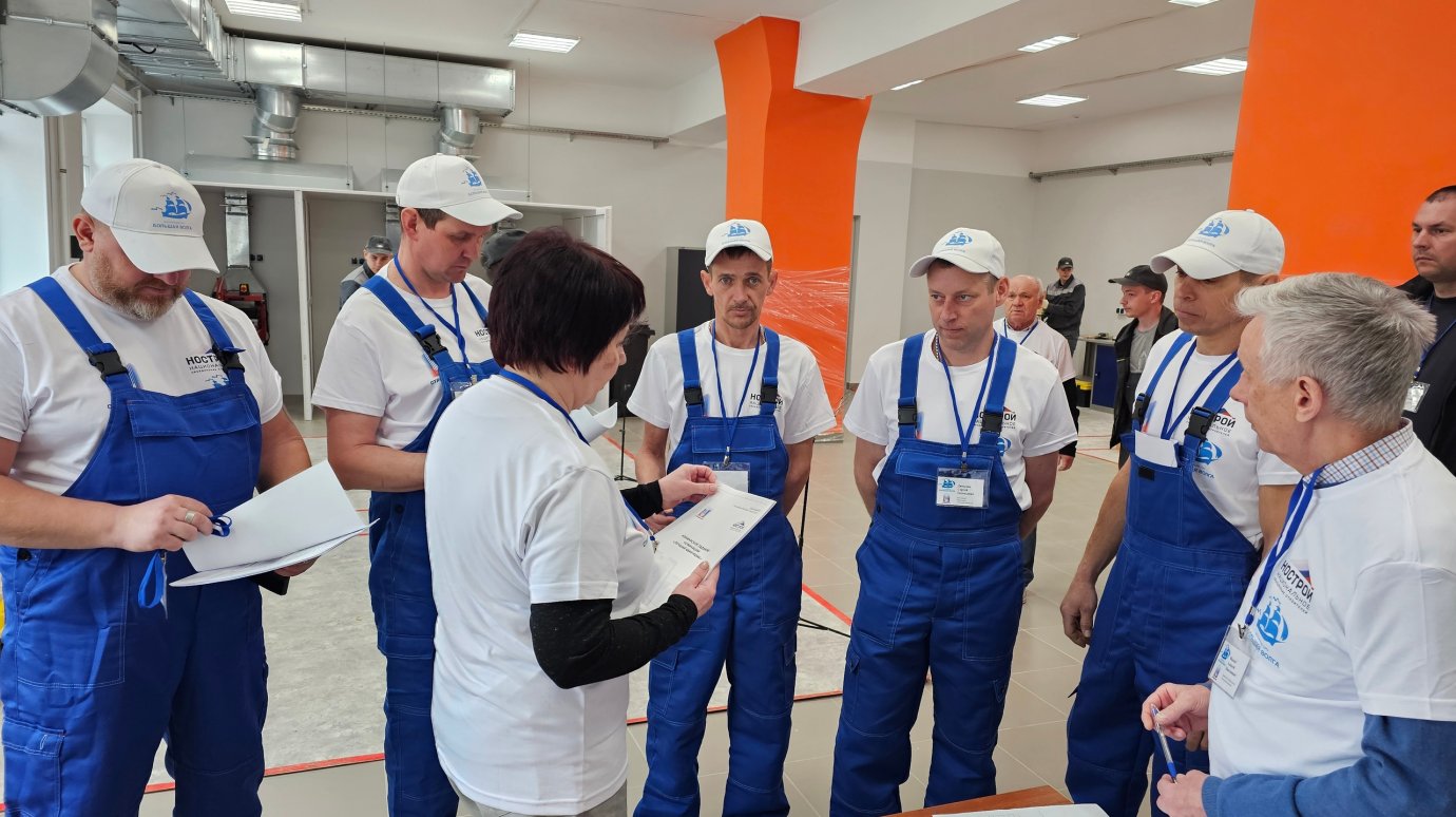 Каменщики «Рисана» вошли в тройку призеров профессионального конкурса