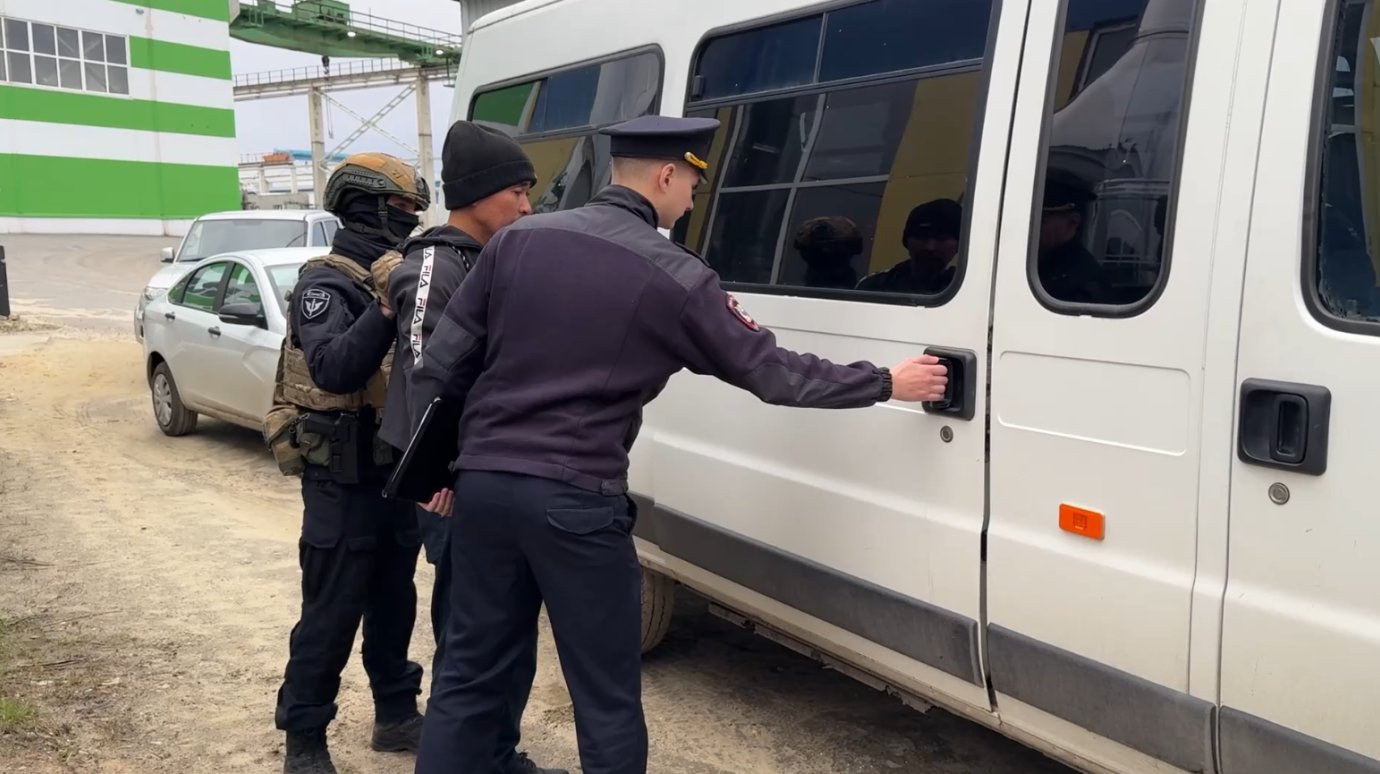 В Пензенской области нашли 28 мигрантов-нелегалов