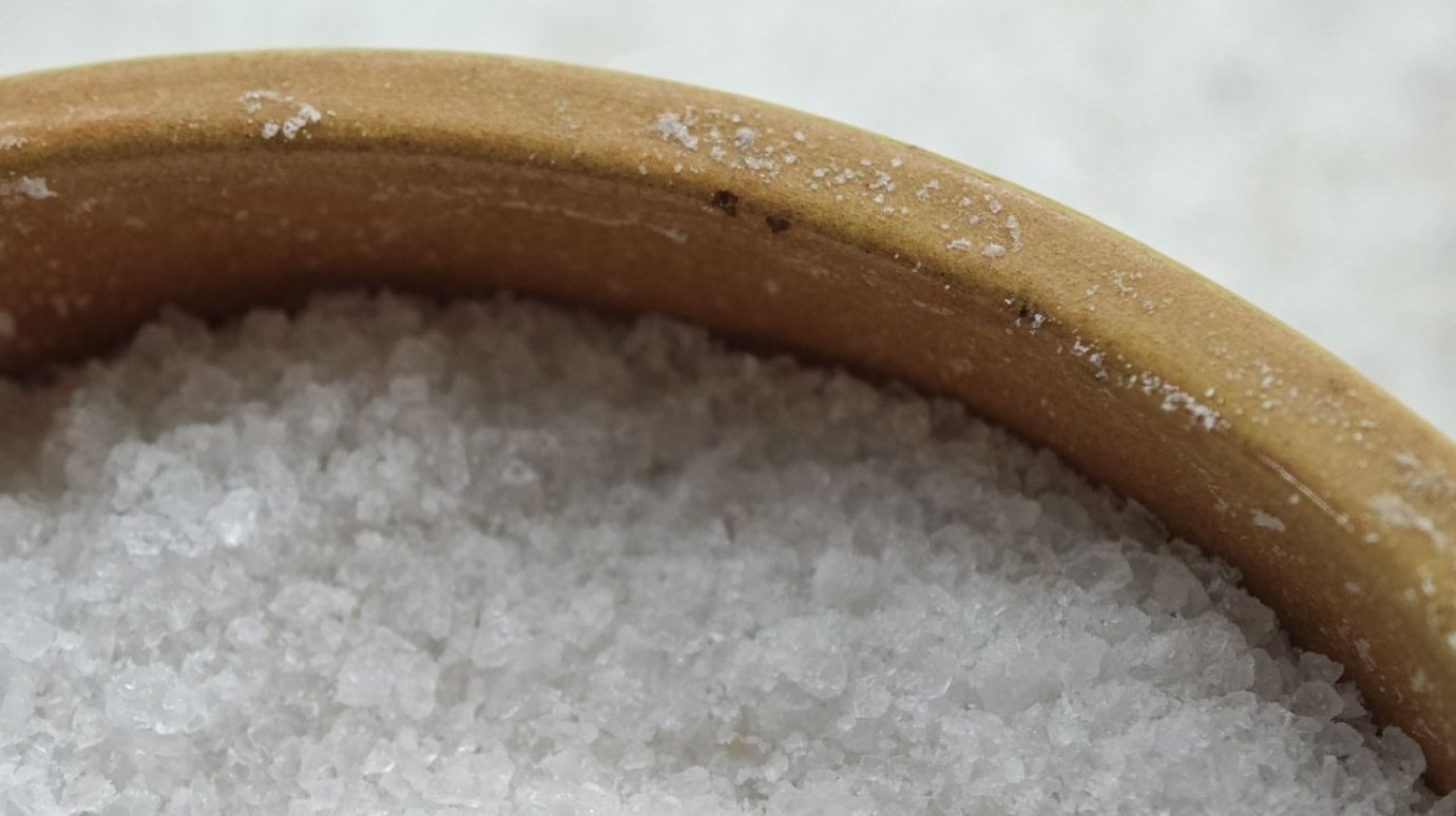 Ученые обвинили соль в проблемах с памятью у мужчин