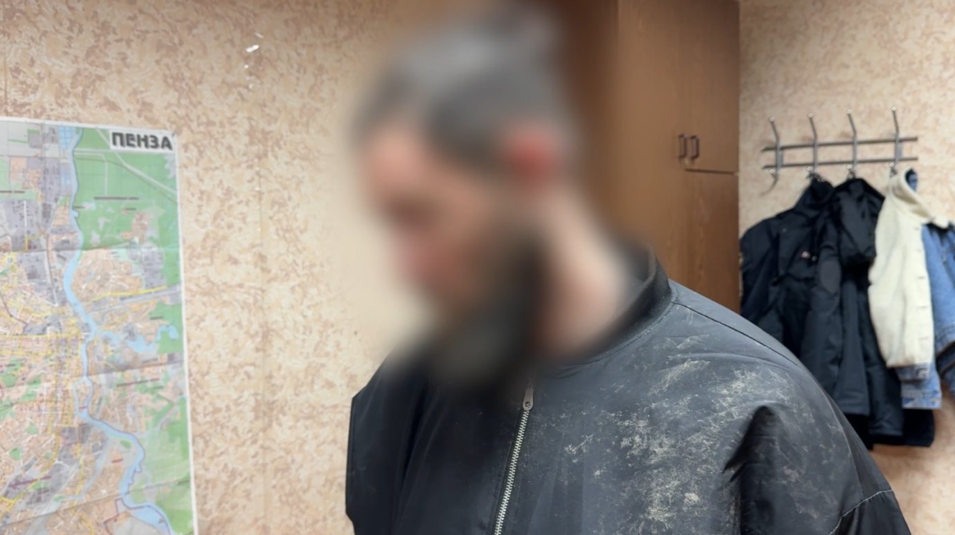 В Пензе в Арбекове задержали вооруженного закладчика