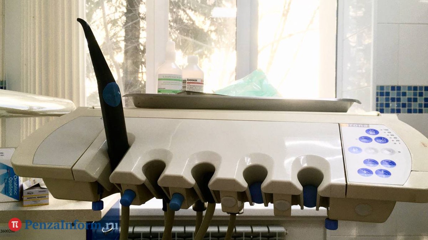 Россиянка осталась с разрезанным языком после визита к стоматологу