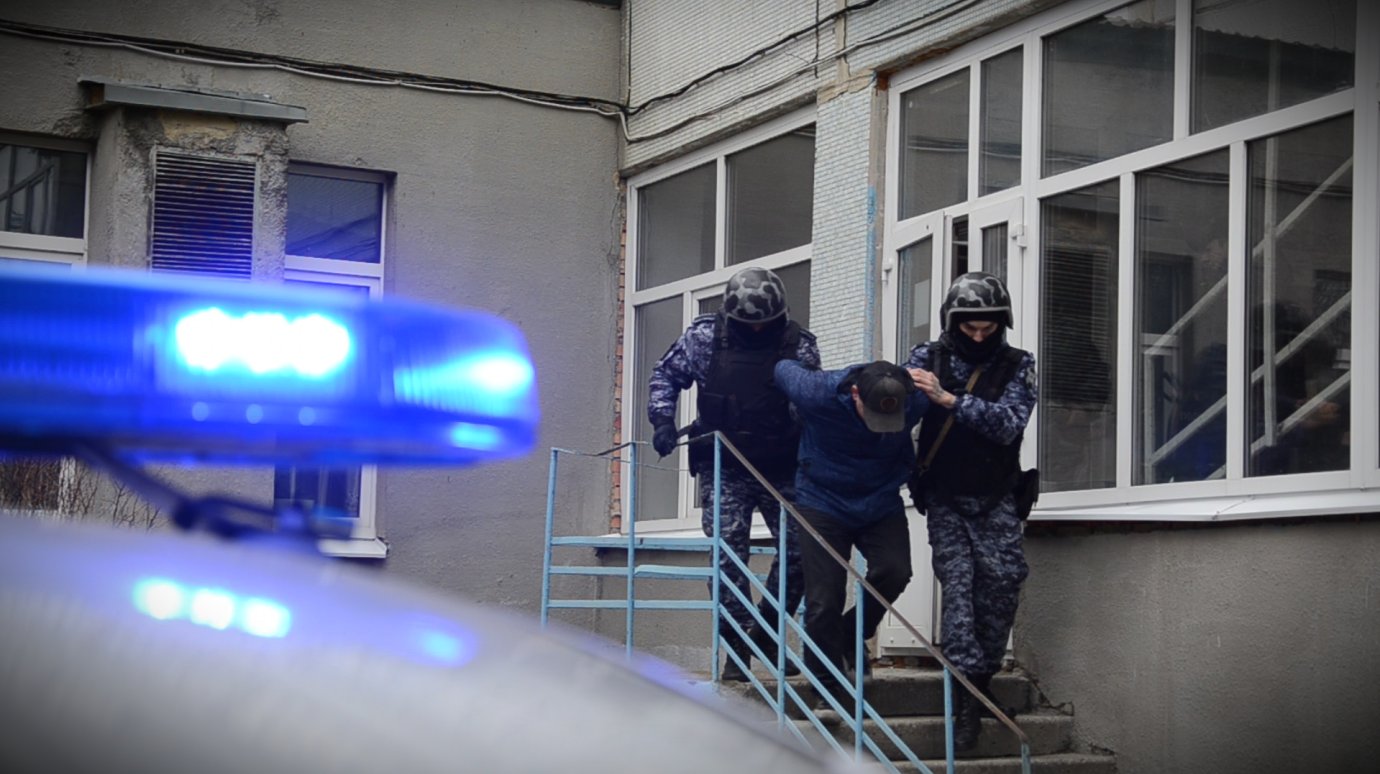 Террорист в колледже и БПЛА у детсада: видео с учений в Пензе