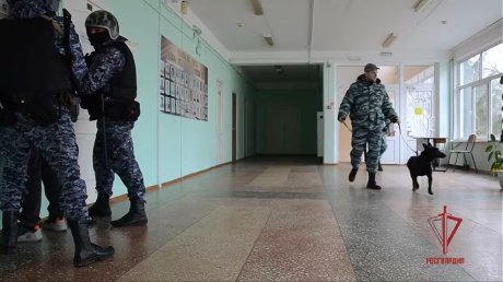 Террорист в колледже и БПЛА у детсада: видео с учений в Пензе